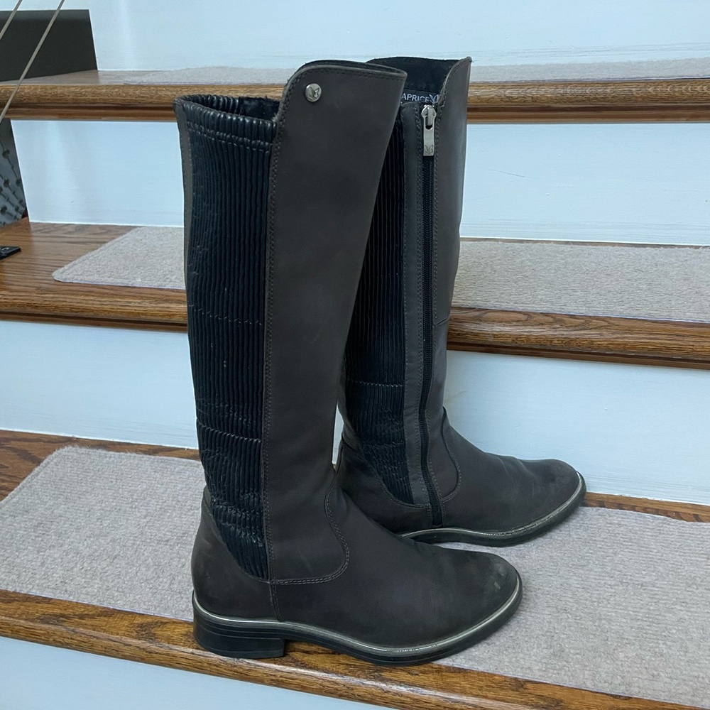 Caprice Stylish Black and Brown Boots - Picture 5 of 17